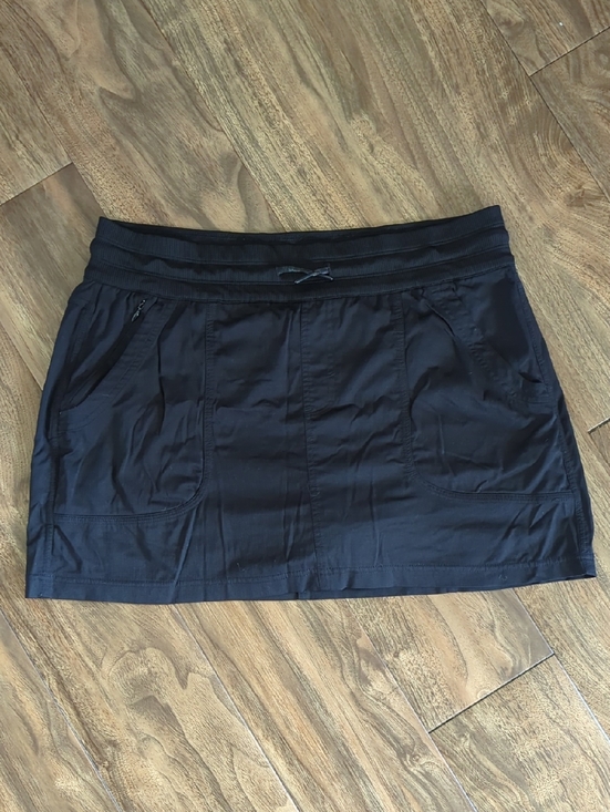 The North Face Pants - The North Face Black Active Skort/Skirt